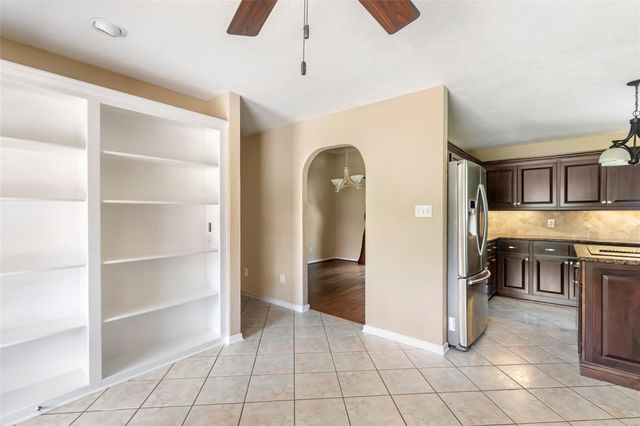 26342 Hill And Dale Avenue, Splendora, TX 77372