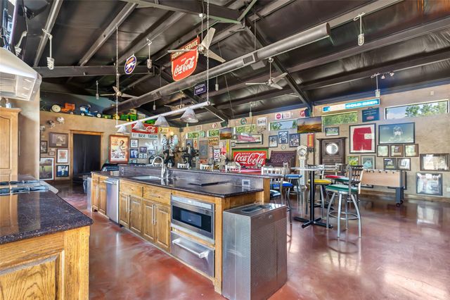 26342 Hill And Dale Avenue, Splendora, TX 77372