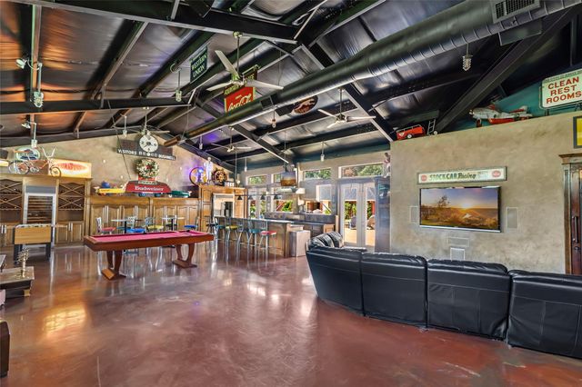 26342 Hill And Dale Avenue, Splendora, TX 77372