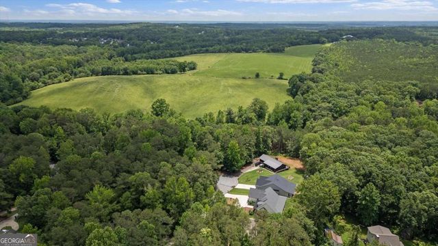 2490 S Carroll Court, Villa Rica, GA 30180