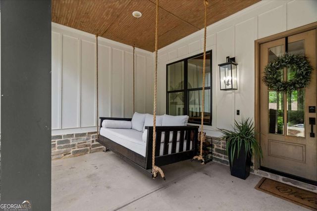 2490 S Carroll Court, Villa Rica, GA 30180