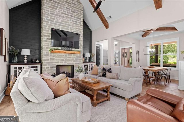 2490 S Carroll Court, Villa Rica, GA 30180