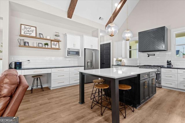 2490 S Carroll Court, Villa Rica, GA 30180