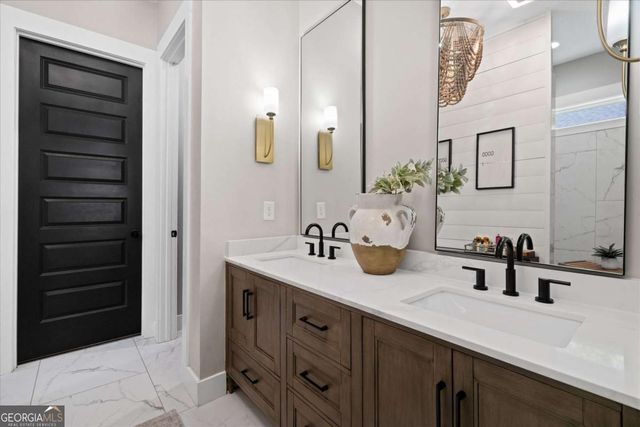 2490 S Carroll Court, Villa Rica, GA 30180