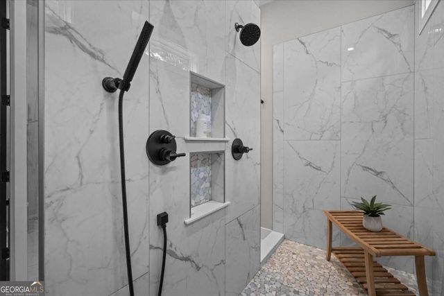 2490 S Carroll Court, Villa Rica, GA 30180