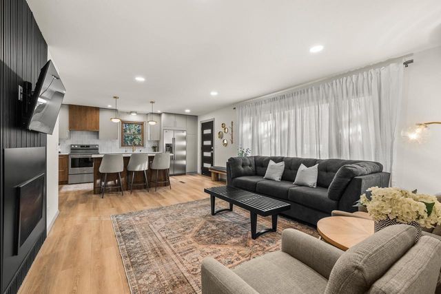 3000 BELKE STREET, Stevens Point, WI 54481