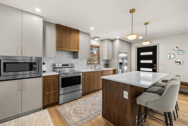 3000 BELKE STREET, Stevens Point, WI 54481