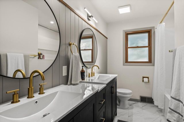 3000 BELKE STREET, Stevens Point, WI 54481