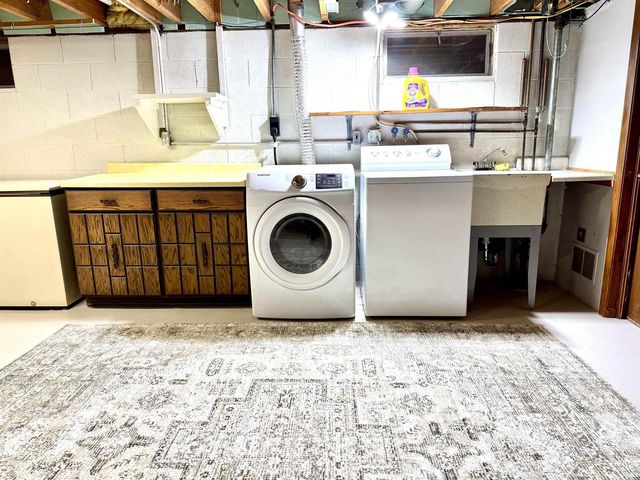 3000 BELKE STREET, Stevens Point, WI 54481