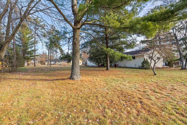 3000 BELKE STREET, Stevens Point, WI 54481