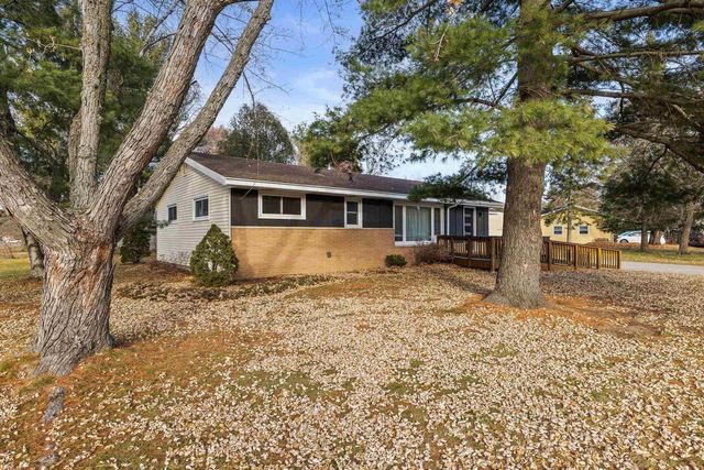 3000 BELKE STREET, Stevens Point, WI 54481