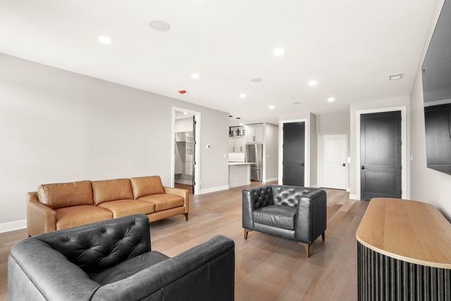 10261 Calumet Avenue 203, Dyer, IN 46311