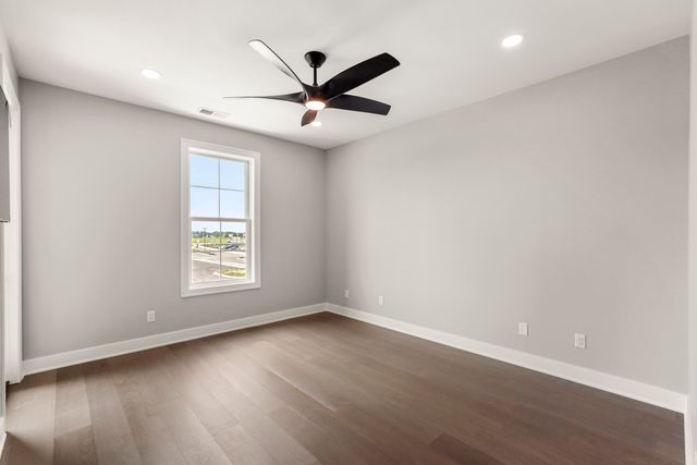 10261 Calumet Avenue 203, Dyer, IN 46311