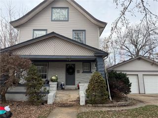 3214 & 3216 Charlotte Street, Kansas City, MO 64109