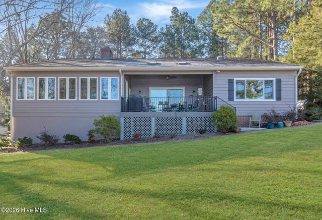 113 Cardinal Lane, West End, NC 27376