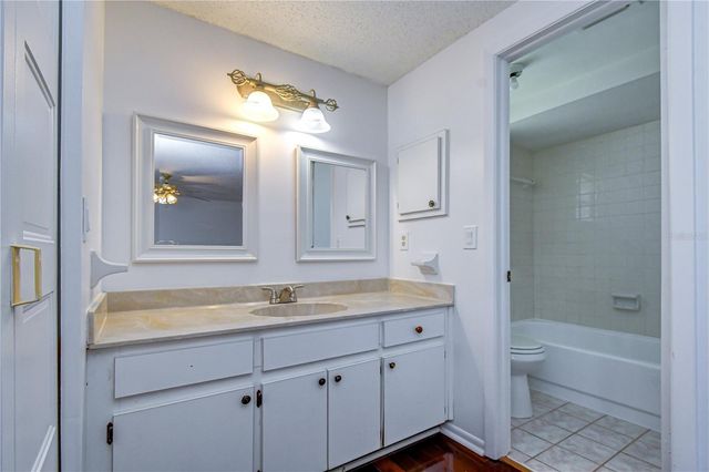 4723 SOUTHBREEZE DRIVE, Tampa, FL 33624