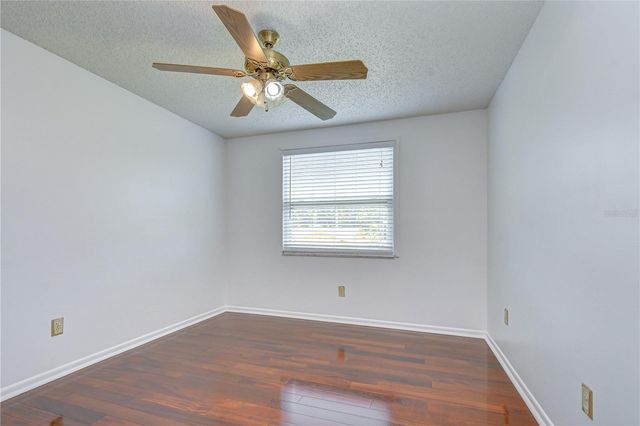 4723 SOUTHBREEZE DRIVE, Tampa, FL 33624