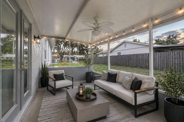 4723 SOUTHBREEZE DRIVE, Tampa, FL 33624