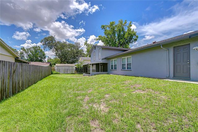 4723 SOUTHBREEZE DRIVE, Tampa, FL 33624