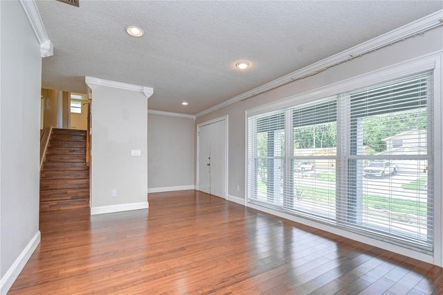 4723 SOUTHBREEZE DRIVE, Tampa, FL 33624
