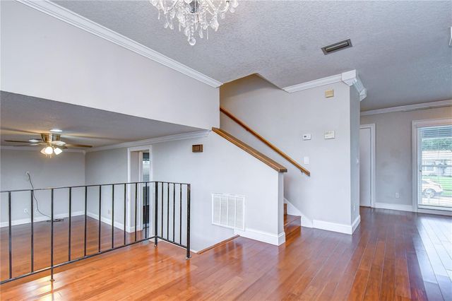 4723 SOUTHBREEZE DRIVE, Tampa, FL 33624