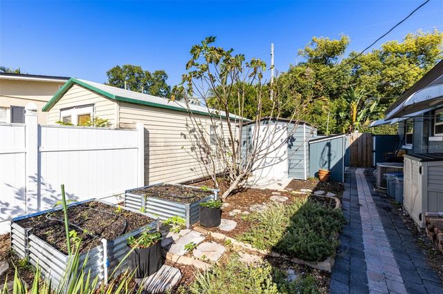 2811 EASTERN PARKWAY, Winter Park, FL 32789