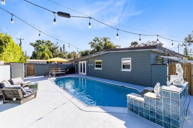 2811 EASTERN PARKWAY, Winter Park, FL 32789