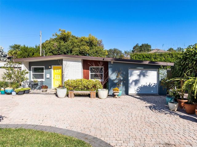 2811 EASTERN PARKWAY, Winter Park, FL 32789