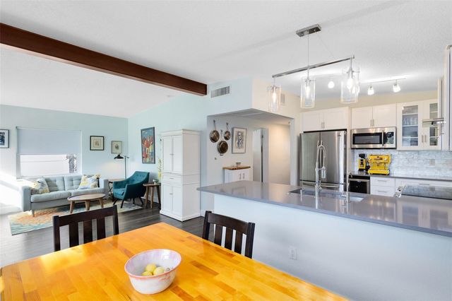 2811 EASTERN PARKWAY, Winter Park, FL 32789