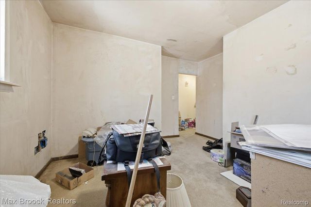 30629 Ecorse Road, Romulus, MI 48174