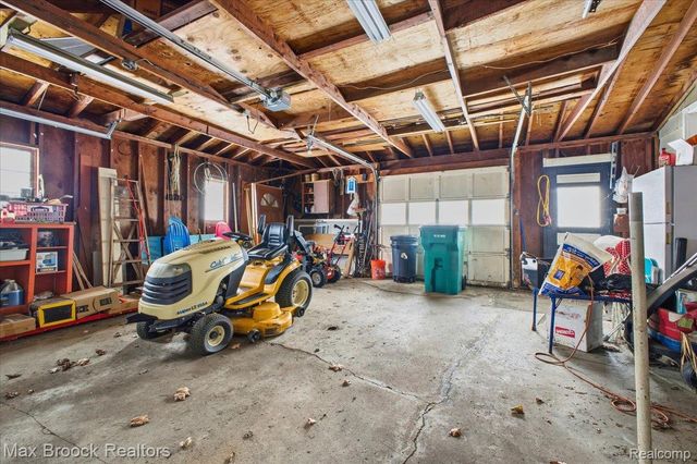 30629 Ecorse Road, Romulus, MI 48174