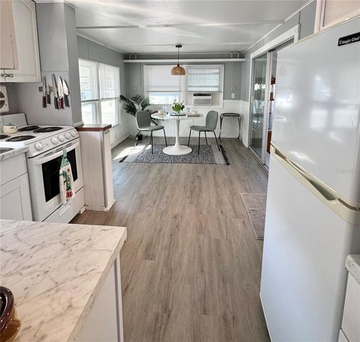 10315 CORTEZ ROAD W 30-2, Bradenton, FL 34210