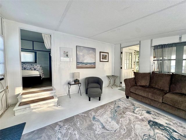 10315 CORTEZ ROAD W 30-2, Bradenton, FL 34210