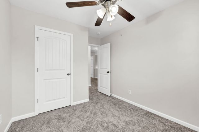 1053 Enclave Ave, Pleasant View, TN 37146