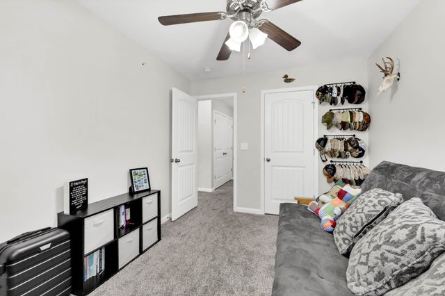 1053 Enclave Ave, Pleasant View, TN 37146