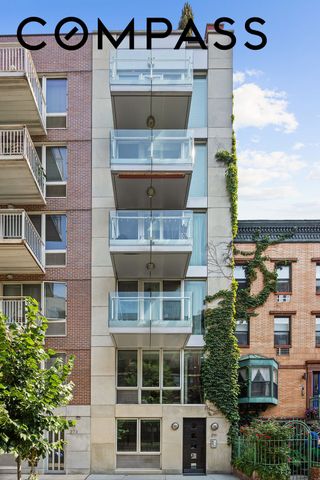 271 W 122nd St Unit A, New York City, NY 10027