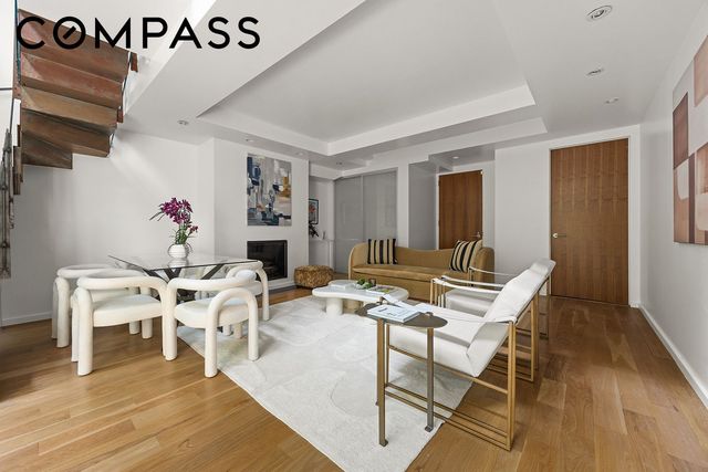 271 W 122nd St Unit A, New York City, NY 10027