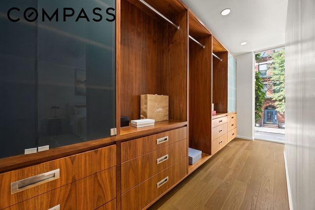 271 W 122nd St Unit A, New York City, NY 10027