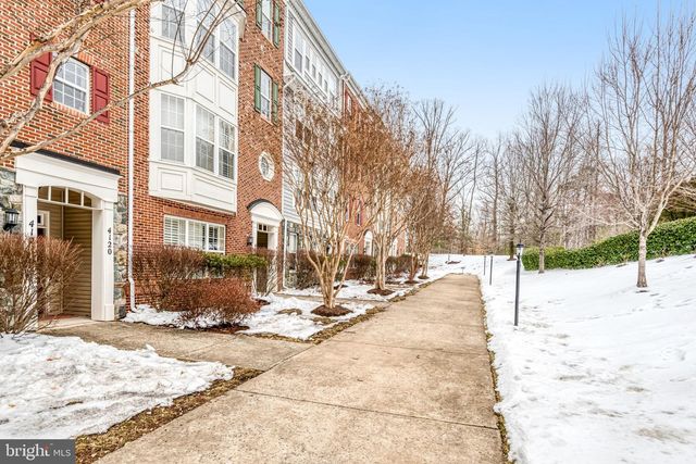 4112 POTOMAC HIGHLANDS CIR, Triangle, VA 22172