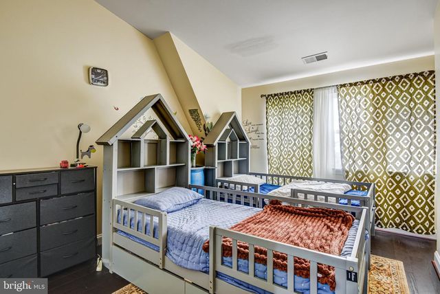 4112 POTOMAC HIGHLANDS CIR, Triangle, VA 22172