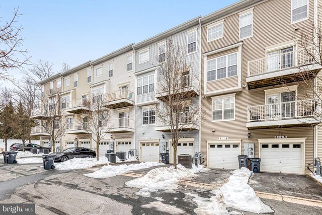 4112 POTOMAC HIGHLANDS CIR, Triangle, VA 22172