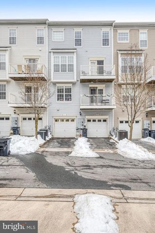 4112 POTOMAC HIGHLANDS CIR, Triangle, VA 22172