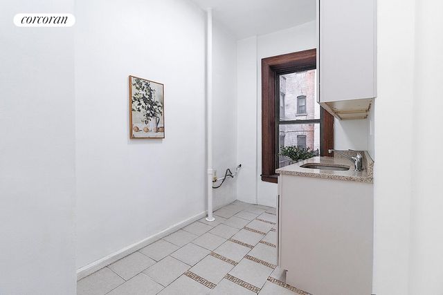 552 W 141st St Apt 1C, New York City, NY 10031