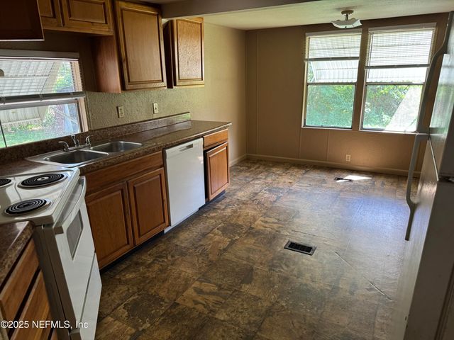 6383 DENNISON Avenue, Keystone Heights, FL 32656