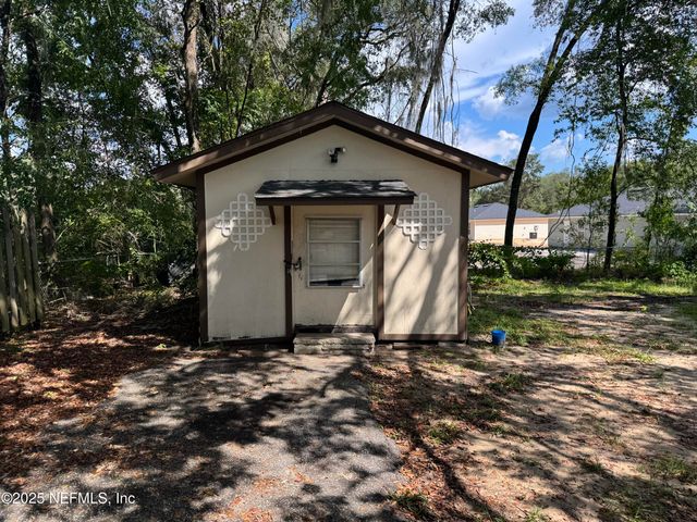 6383 DENNISON Avenue, Keystone Heights, FL 32656