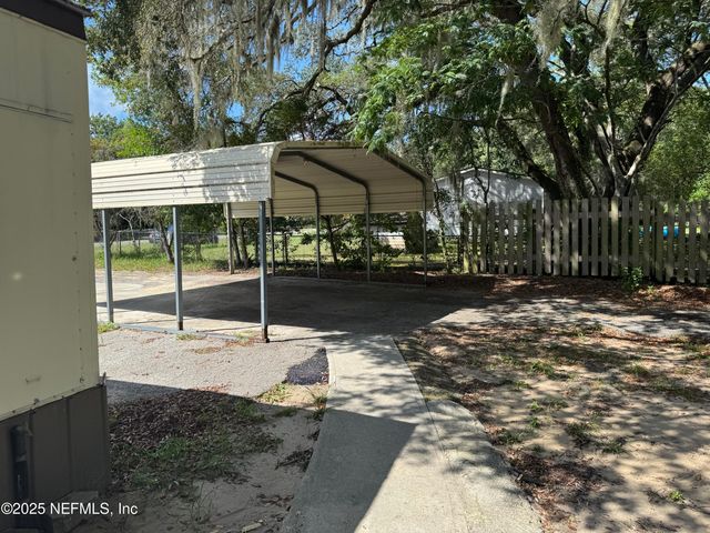 6383 DENNISON Avenue, Keystone Heights, FL 32656