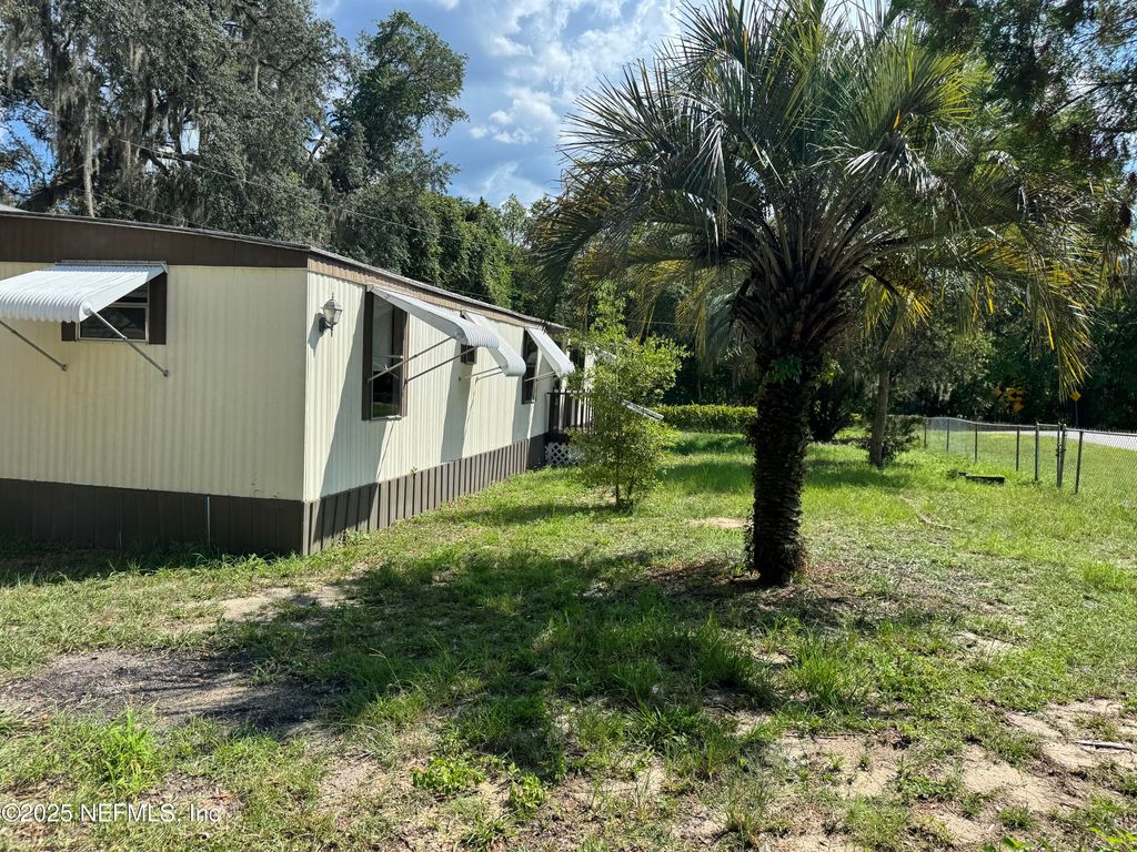 6383 DENNISON Avenue, Keystone Heights, FL 32656