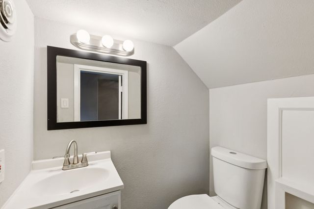 4039 Cole Avenue 106, Dallas, TX 75204