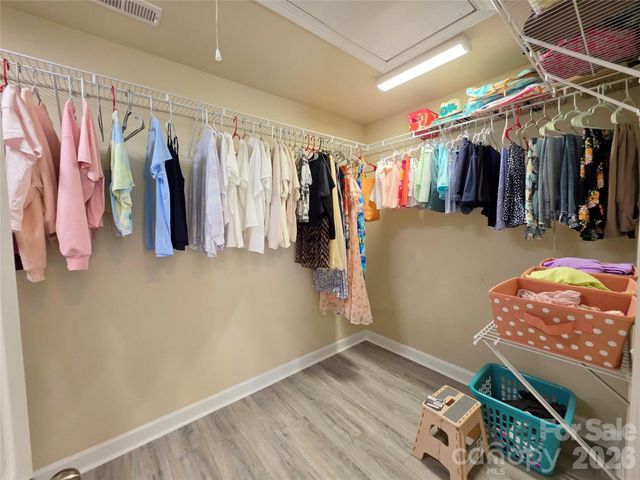 4815 Sterling Brooke Lane, Winston Salem, NC 27103