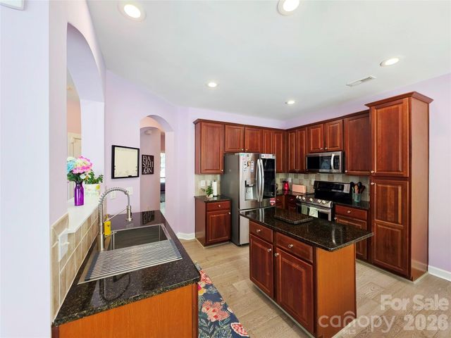 4815 Sterling Brooke Lane, Winston Salem, NC 27103